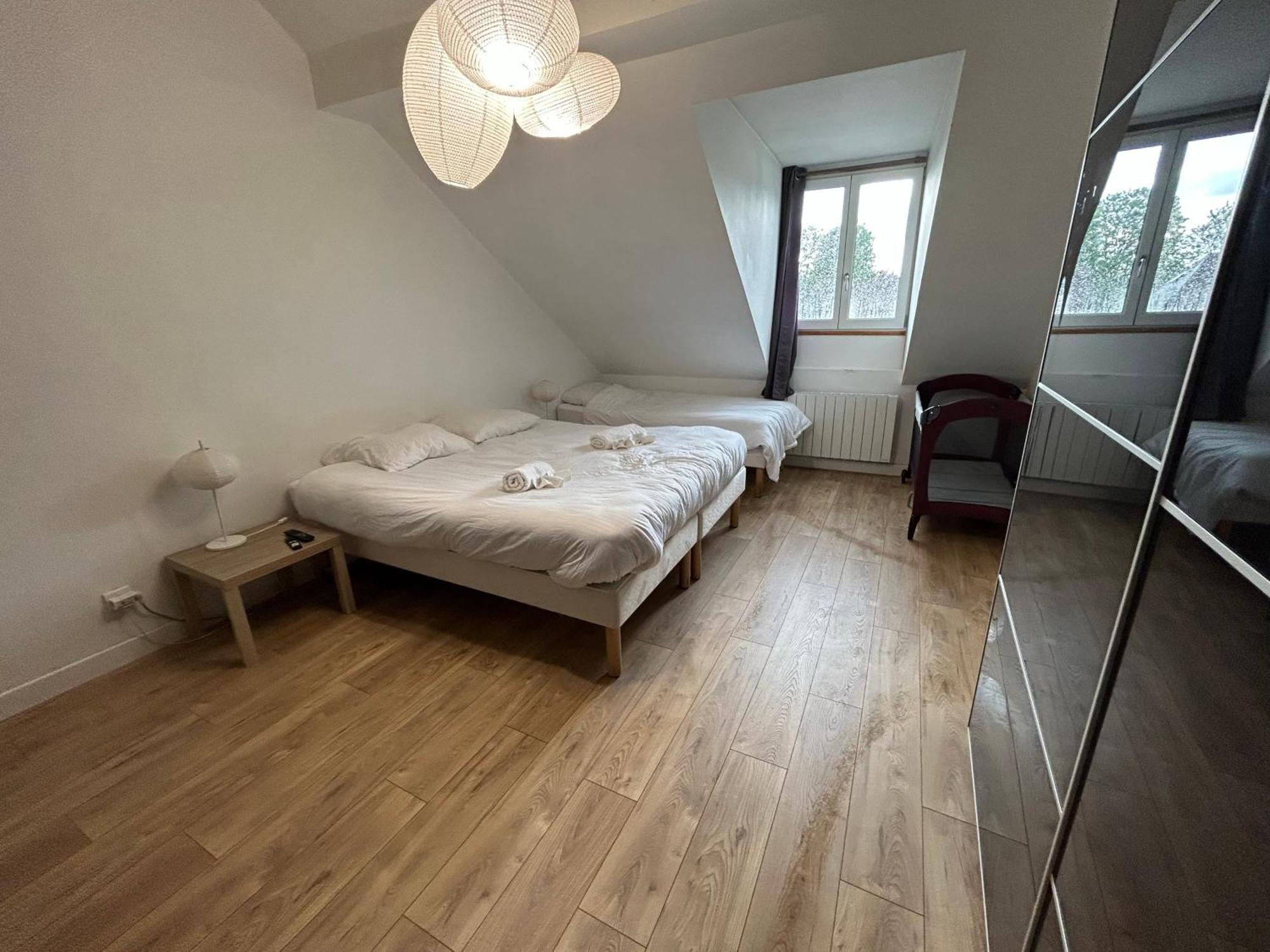 Апартаменты Duplex Cosy Flat - Hyper-Centre Senlis Санлис Экстерьер фото